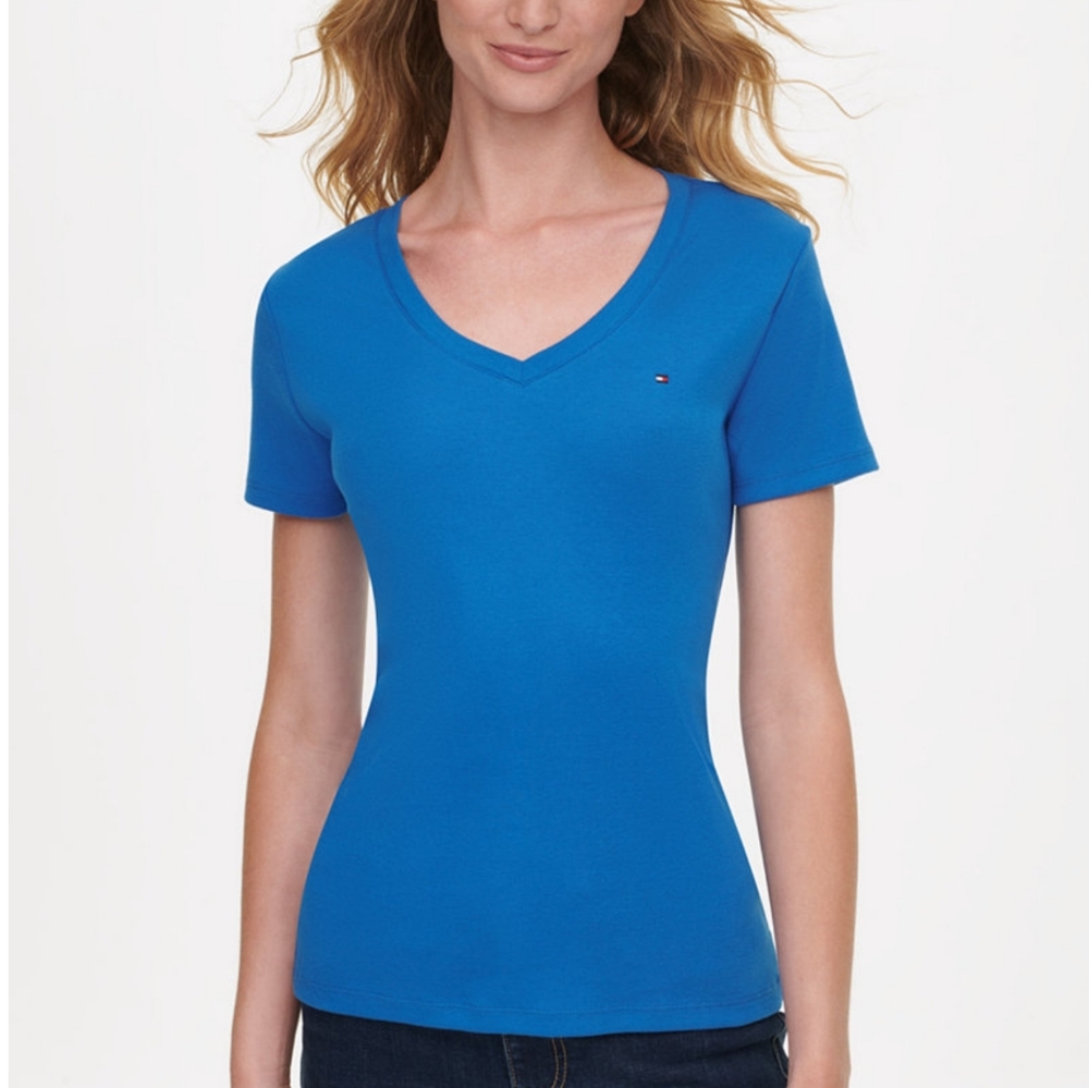 Tommy Hilfiger Cotton V neck tee, NEW